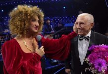 Marcella Bella emoziona cantando L’emozione non ha voce: l’omaggio e l’abbraccio al fratello Gianni presente all’Ariston marcella e gianni bella