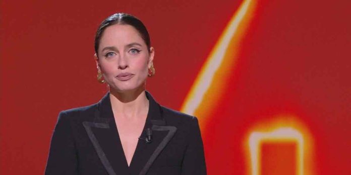 Il monologo di Matilde Gioli a Le Iene: “il ghosting non definisce voi, ma chi lo fa” | Video Mediaset Matilde Gioli, monologo a Le Iene