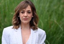 “La bambina con la valigia”, intervista a Sara Lazzaro: “Mi sono commossa nell’interpretare Ilse. A breve le riprese di Doc 4. Agnese mi ha insegnato ad essere forte e vulnerabile allo stesso tempo” Sara Lazzaro