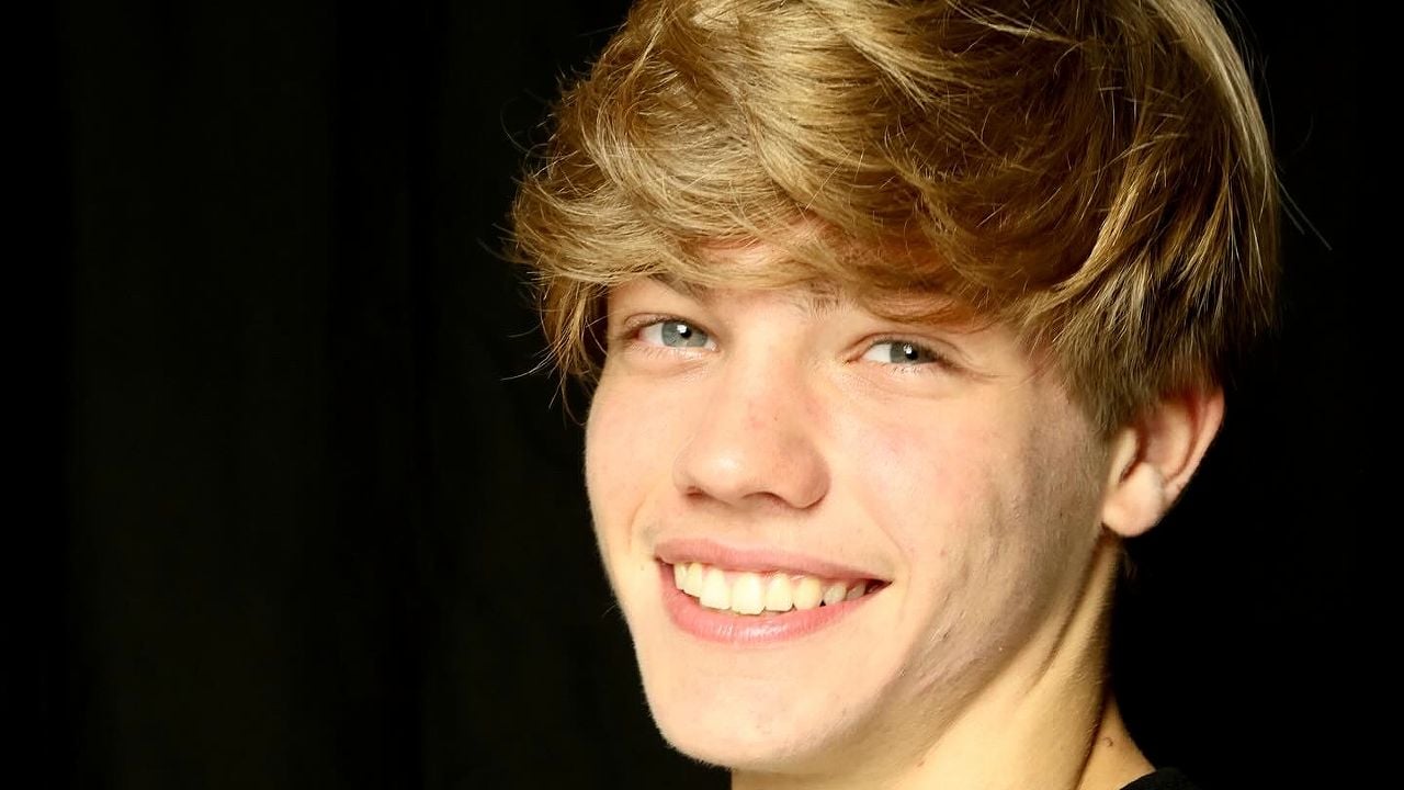 Tutto quello da Superguidatv.it tutto quello che ho intervista esclusiva a edoardo miulli per immedesimarmi in roberto ho cercato di vivere la sua tragedia come fosse la mia mi piacerebbe recitare con alessandro borghi