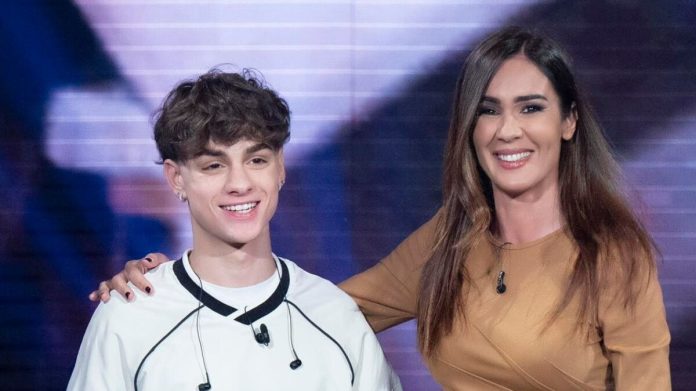 Luk3 a Verissimo dopo Amici 24: “Mi sono davvero innamorato” | Video Mediaset Luk3 a Verissimo