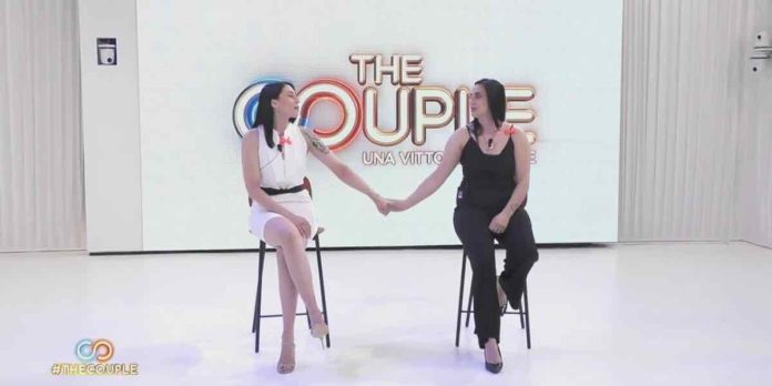 The Couple, chi è uscito ieri sera domenica 4 maggio 2025? | Video Mediaset sorelle Testa a The Couple
