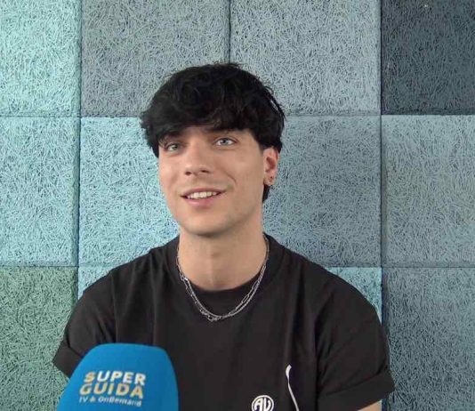 TrigNo da Amici all’EP “A un passo da me”: “Maria De Filippi mi ha insegnato il senso del lavoro. Sogno un duetto con Loredana Bertè. Sanremo? Mi piacerebbe molto, anche fare cinema” – Intervista Video TrigNo