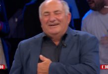 Affari Tuoi, Angelo rimane con 100 mila e 300 mila ma accetta l’offerta del Dottore: quanto aveva nel pacco angelo affari tuoi