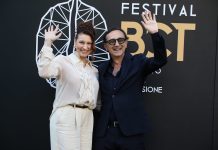 Giovanni Esposito e Susy Del Giudice al BCT Festival: “Avevamo proposto una sitcom dove eravamo Brad Pitt e Angelina Jolie in chiave napoletana” – Intervista Giovanni Esposito Susy Del Giudice