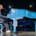 Gigi D’Alessio torna allo Stadio Maradona: su Canale 5 “Una notte a Napoli” gigi dalessio maradona