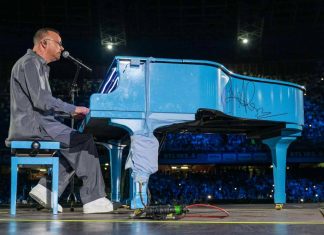 Gigi D’Alessio torna allo Stadio Maradona: su Canale 5 “Una notte a Napoli” gigi dalessio maradona