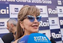 Milly Carlucci sulla prossima edizione di Ballando con le Stelle: “Giuria confermata. Con Totti c’è un corteggiamento mentre Chiara Ferragni l’ho chiamata ma non so quando le nostre strade si incroceranno” milly carlucci superguidatv intervista