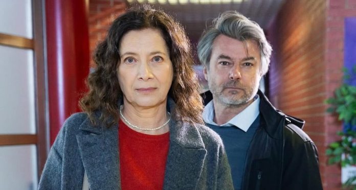 Un posto al sole Michele e Agata Un Posto al Sole Upas