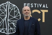 Diego Bianchi al BCT Festival: “Mi sorprende che alcuni politici non provano imbarazzo, vergogna o senso di inadeguatezza rispetto al compito che svolgono e alle cose dette” – Intervista Video diego bianchi