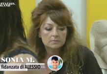 Temptation Island 2025, Sonia M. chiede il falò di confronto immediato: “Una persona che vi ama non vi fa soffrire” | Video Witty TV sonia m chiede falo temptation