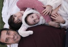 Ascolti tv di ieri: Era ora (13.1%), Only You (13%) | Dati Auditel, venerdì 22 agosto 2025 Era Ora film