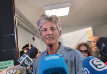 Fiorello ricorda Pippo Baudo: “Per noi siciliani è stato sempre un vanto. Vorrei che non si perdesse quello che Baudo ha fatto” – Intervista video fiorello ricorda pippo baudo
