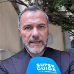 “Imma Tataranni 5”, intervista esclusiva a Massimiliano Gallo: “Pietro e Imma si sono amati e continueranno a volersi bene. Il successo della serie? Molte persone si sono riviste in Imma e nelle sue battaglie quotidiane” massimiliano gallo intervista venezia