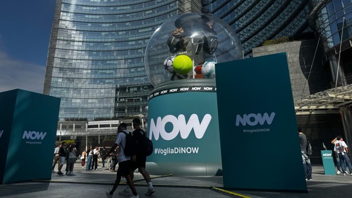 NOW _ Piazza Gae Aulenti NOW _ Piazza Gae Aulenti