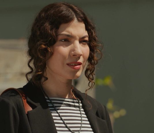 Tradimento, anticipazioni puntate del 3 ottobre su Canale 5: Kadriye svela un legame segreto con Tahir Dicleli Tradimento Aldatmak