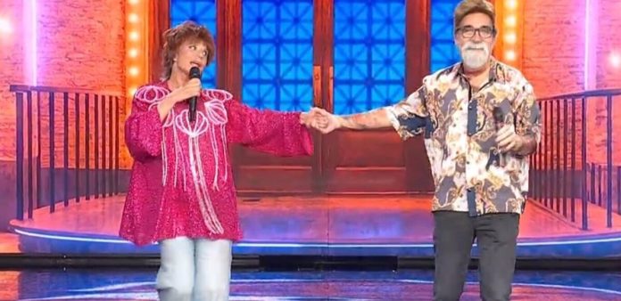 Tu si que vales 2025, Lip Sync Battle: Vessicchio diventa Fedez, Maria invece la Berti | Video Witty TV Tu si que vales