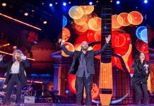 Pino ĆØ, tanta emozione nel ricordo di Pino Daniele: Emma si commuove, le barre di Geolier su Napule ĆØ, la voce di Diodato e la standing ovation per la Mannoia sangiorgi mannoia emma