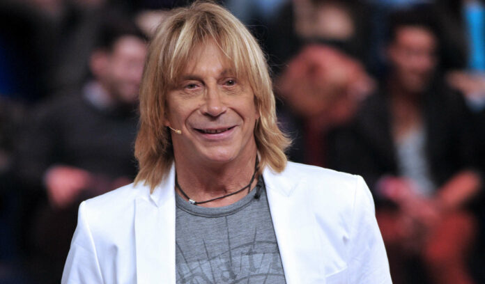 Italian Tv Awards 2025, intervista a Enzo Paolo Turchi: “Oggi in tv manca il varietà. Con Il Grande Fratello sono riuscito a tirare fuori tutto quello che avevo dentro. Edizione di Simona Ventura? Il pubblico deve affezionarsi ai nuovi concorrenti” Enzo Paolo Turchi