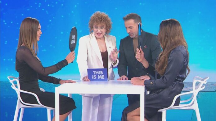 A This Is Me Silvia Toffanin e la sua imitazione di Vincenzo De Lucia: “Face It Challenge” – Video Mediaset Silvia e Vincenzo a This is me