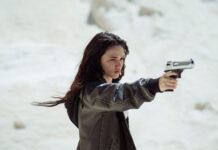 “Io sono Rosa Ricci”, intervista a Maria Esposito: “Silvia una delle persone più importanti della mia vita. Il gossip? Lascio intendere quello che vogliono gli altri. Sento il peso di essere un esempio” Maria Esposito in "io sono rosa ricci"