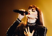 Annalisa accende i palasport e arriva a Milano, āMa noi siamo fuoco ā Capitolo Iā ĆØ un viaggio in tre sogni tra fuoco, acqua e metamorfosi: “Il pubblico ĆØ il 50% dello spettacolo” Annalisa