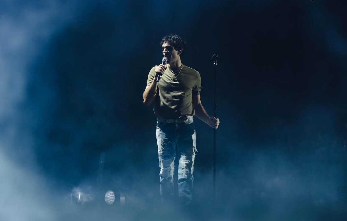 bresh conquista l8217unipol forum di assago a milano con il suo mediterraneo tour e annuncia mare nostrum il concerto evento del 1176 luglio 2026 al porto antico di genova