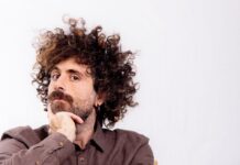 Gio Evan presenta il nuovo album “L’eleganza del mango” e il nuovo tour teatrale “L’affine del mondo” – Intervista GIO EVAN