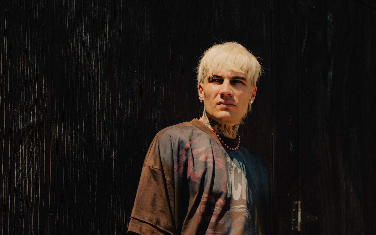 il tre torna con il suo160nuovo album anima nera anche le persone pi249 lucenti hanno un angolo buio sanremo non ci penso andrei solo con il pezzo giusto 8211 intervista video da Superguidatv.it il tre torna con il suo160nuovo album anima nera anche le persone pi249 lucenti hanno un angolo buio sanremo non ci penso andrei solo con il pezzo giusto 8211 intervista video