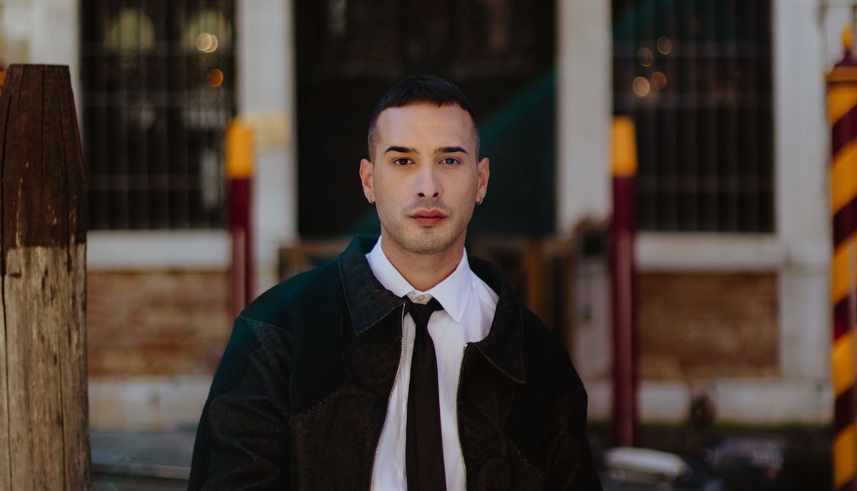 Jeson a Sanremo Giovani con il brano “Inizialmente tu”: “Marco Mengoni ha fatto un gesto nei miei confronti che ho amato molto” – Intervista Jeson a Sanremo Giovani con il brano “Inizialmente tu”: “Marco Mengoni ha fatto un gesto nei miei confronti che ho amato molto” – Intervista