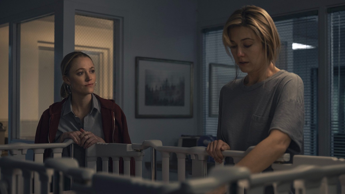 La mano sulla culla: un remake che ha senso di esistere – Recensione