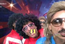 Fiorello show a La Pennicanza, il divertentissimo videoclip di “Mi fanno male i capelli” Fiorello e Biggio in "Mi fanno male i capelli"