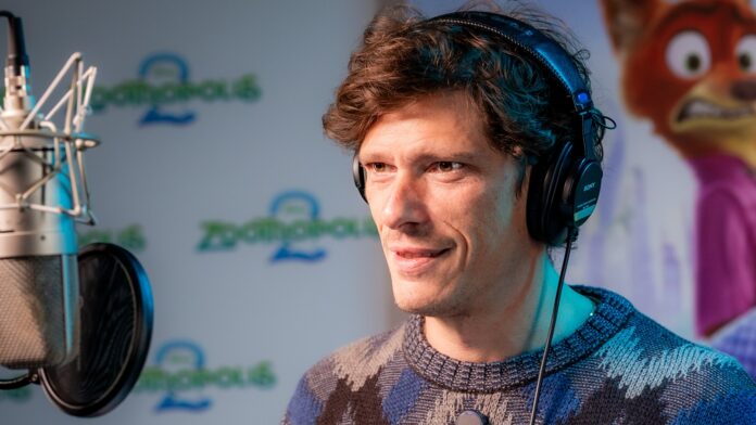 “Zootropolis 2”, intervista esclusiva a Matteo Martari: “Doppiare un personaggio Disney è stato un sogno che è diventato realtà. In Zootropolis messaggi importanti come pregiudizi e inclusività” Matteo Martari