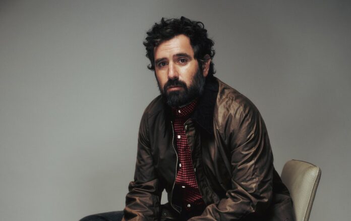 Tommaso Paradiso, arriva il nuovo album Casa Paradiso e il tour nei palasport 2026: “Sanremo? Prima o poi succederà” Tommaso Paradiso