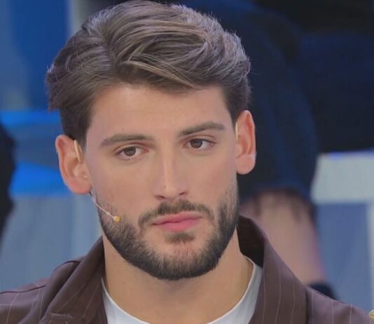 Uomini e Donne anticipazioni e news, diretta di oggi (16 dicembre 2025) in streaming, Trono Over e Classico – Video Witty TV Ciro Solimeno tronista Uomini e Donne