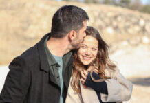 Ascolti tv 23 novembre 2025: Non così vicino (15.2%), La notte nel cuore (17%), Che tempo che fa (12%), Affari Tuoi (20.6%), La Ruota della Fortuna (25.6%) | Dati Auditel