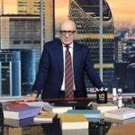 Rete 4, Alessandro Sallusti conduce “10 Minuti” dal 22 dicembre: prima intervista ad Andrea Sempio Alessandro Sallusti