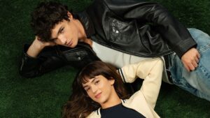 Dimmelo sottovoce: uno young-adult che urla invece di sussurrare - Recensione