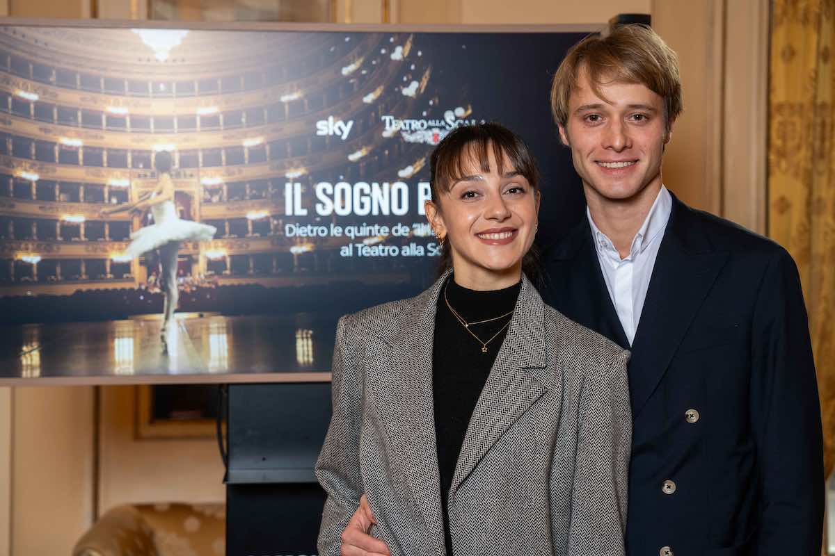 Sky, in arrivo la sera di Natale “Il Sogno Bianco – Dietro le quinte de Il lago dei cigni”: intervista ai protagonisti Nicoletta Manni e Timofej Andrijashenko 