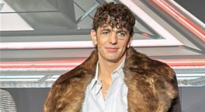 Achille Lauro su Lorenzo Salvetti concorrente di Amici 15: