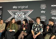 Intervista ai finalisti di X Factor 2025, EroCaddeo: “Lauro mi ha capito. Sono arrivato secondo grazie al mio inedito”. Delia: “Voglio vivere con la mia musica”. PierC: “È stato un sogno” finalisti x factor 2025 conferenza