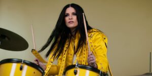 Laura Pausini esce il nuovo singolo Ritorno ad Amare: nel 2026 il nuovo album di cover