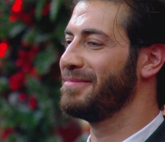 Grande Fratello 2025, chi è il quinto FINALISTA di ieri sera lunedì 15 dicembre 2025? Omer batte Domenico | Video Mediaset Omer al Grande Fratello 2025