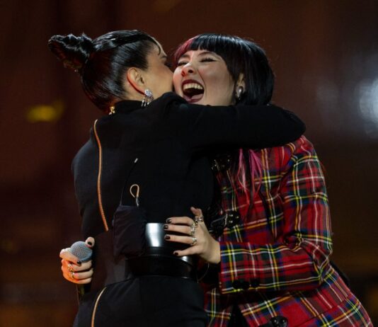 Chi ha vinto X Factor 2025: la vincitrice ĆØ Rob, la classifica paola iezzi con rob vincitrice x factor 2025