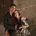 Emily in Paris 5, la quinta stagione tra l’Italia, Parigi e nuovi imprevisti: la recensione Emily-in-Paris-5