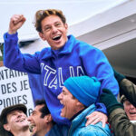 “Rosso Volante”, intervista a Giorgio Pasotti: “Mi sono allenato per tre mesi tra dieta rigorosa e corsa, è stata una preparazione durissima. Partecipare come tedoforo alle Olimpiadi è una grande soddisfazione” Giorgio-Pasotti