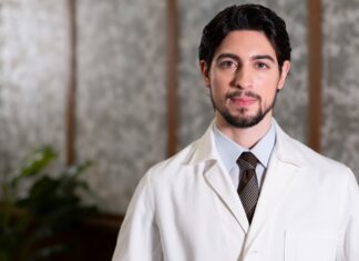 “Cuori 3”, intervista esclusiva a Carmine Buschini: “Fausto avrà ancora più responsabilità sul lavoro, per Virginia continuerà a provare dei sentimenti. Sarò coprotagonista in un film con Luca Zingaretti” carmine-buschini