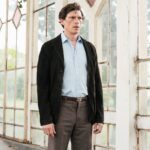 “Cuori 3”, intervista a Matteo Martari: “Alberto verrà sconvolto dall’arrivo di un nuovo personaggio femminile. Anche a me come Luca Argentero la gente ha chiesto consigli medici” Matteo Martari in Cuori