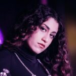 Delia, da X Factor al tour sold out passando per Sanremo ospite di Serena Brancale: “La mia lingua non è una barriera, è un ponte. Cantare all’Ariston è un sogno” – Intervista DELIA