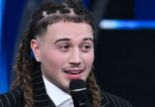 Sayf canta Tu mi piaci tanto: ecco il testo e il significato del brano di Sanremo 2026 Sayf canta